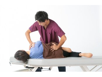 橿原たくみ整体院の写真/どこに行ってもダメだった方へ。技術が違う整体を体感してください◎本気の不調改善ならココ！