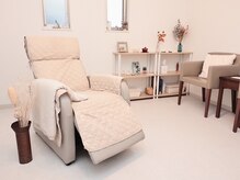 エクリュ(ecru)/サロン内1