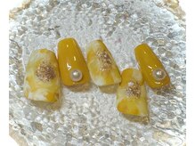 エレノア/定額デザイン・マットイエロー