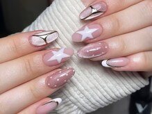 ニューネイル 池袋(NEW NAIL)/星柄×金ライン*おしゃれ