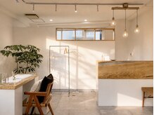 ループ 川崎店(LOOP)の雰囲気（ハンドフットまつげsetの同時施術が可能　メンズ.お子様連れok!）