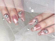 リッシュ トロワ(RICHE trois)/ワンホンビジューネイル