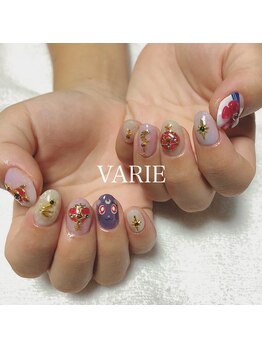 ヴァリエ(VARIE)/セーラームーンネイル
