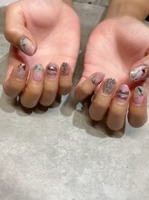 エム(em)/ニュアンスネイル