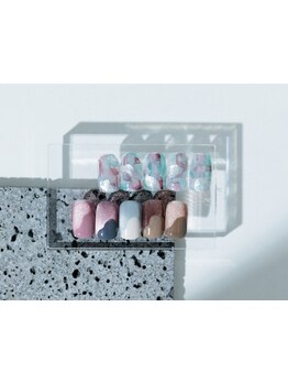 ショートネイルデザインが豊富