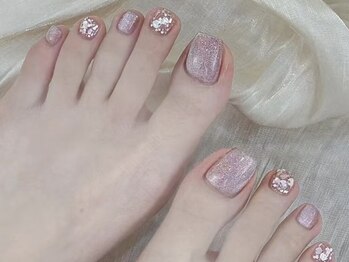 かわいいフットネイル