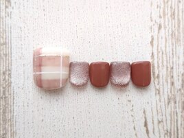 FOOTチェックネイル ￥6800