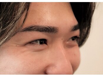 テディベース(TEDDY BASE)の写真/【心斎橋/堀江】メンズ眉毛専門店◎自眉を活かして垢抜けイケ眉へ【眉毛スタイリング】初回3500円クーポン