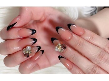 ザ ネイル(The Nail)/