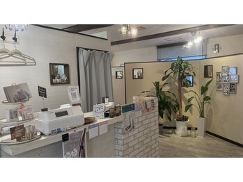 ネイルサロン ビー 久留米店(Bee)