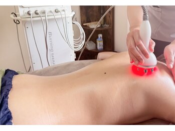 リナル 祐天寺店/痩身マシン3種 【2】ラジオ波