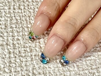 ネイルエイム(Nail eim)/透明感◎宝石フレンチ★