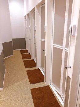 ナグヨガスタジオ イオンモールナゴヤドーム前店(NAG YOGA STUDIO)/シャワーブース