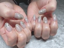 ニーネイル(Nii Nail)/