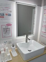 エクシアホワイトニング 稲沢店/～洗面台～