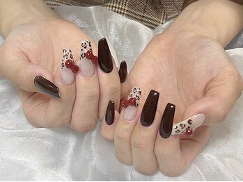 デア(Dea)の写真/シンプルデザイン～個性派ネイルやワンホンネイルもできる！デザイン力に自信あり★あなた好みに仕上げる☆