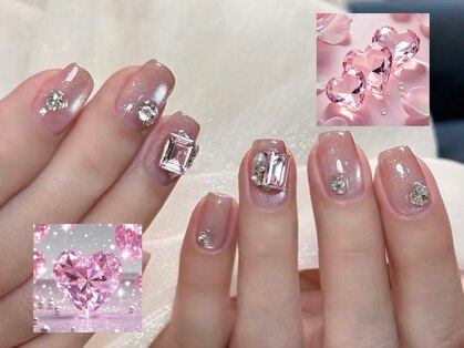 ビジューネイル(bijou nail)の写真