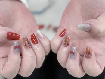 ラグジュアリーネイルズ アカバネ(Luxury Nails Akabane)の写真/【パラジェル導入サロン】赤羽駅徒歩5分!リピーター続出★上質ネイルを提供♪高技術で綺麗な仕上がり！