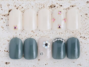 スイ(sue)/ビジューデザイン