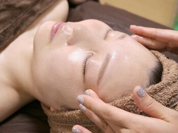 マオ(mao)/デコルテマッサージ