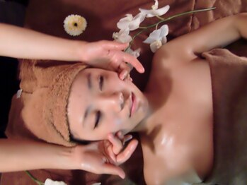 ジャスミン 新宿店(茉莉花)/【18】お顔のマッサージ1♪