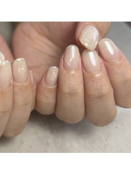 ウタカタ(utakata)/乳白色×ツヤパウダー