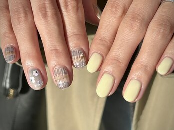 ハーフアート　¥8,250