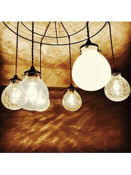 マカナイチマルサン(makana103)/