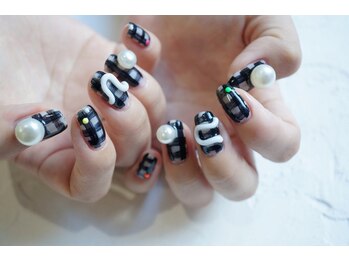 ネイル フライガール(nail FLY GIRL)/ブラックチェックネイル