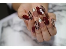 ネイルサロン R/