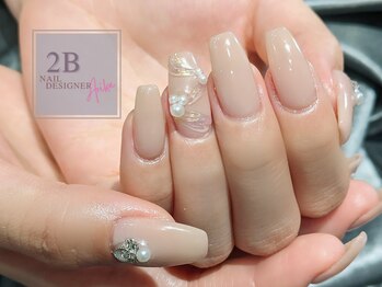 ニービー ネイルズ(2B NAILS)/シンプル、パール、レース