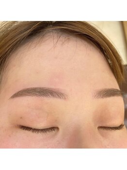 ビューステージ アイブロウサロン 千葉/なだらかなアーチ