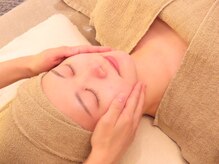 てづか整骨院 西都院/フェイシャルエステ