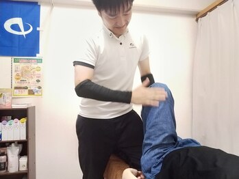 やまだ整体院/筋膜リリース（大腿四頭筋）