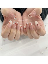 サロンドウイ(salon de OUI)/ハートホロネイル