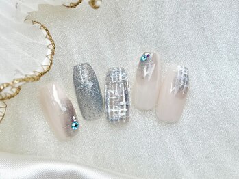 ラヴィット 梅田店(Lovit)の写真/【大阪|梅田駅すぐ◎】美フォルムな上品ネイルならラヴィットへ☆パラジェル使用で爪への負担も軽減♪