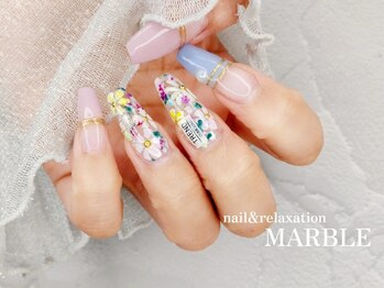ネイルアンドリラクゼーション マーブル(MARBLE)の写真/【繊細なアートはお任せ♪】認定講師が指導するネイルサロン♪持ち込み・キャラクター対応も細部まで実現◎