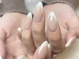 上品フレンチ｜オフィスネイル