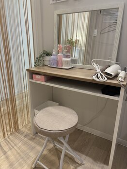 モリタ鍼灸整骨院/メイクルーム