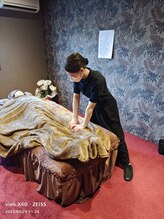 ビューティーリゾートリー(麗)/整体施術中です