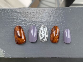 カーティシーネイルズ(curtisii NAILS)/