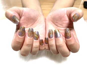 シャイニーネイル(Shiny nail)/ニュアンスネイル