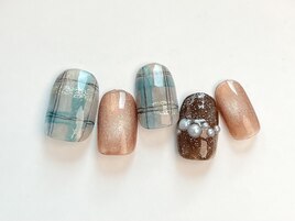 ブラウンチェックネイル
