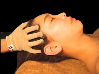 サロン ド レーヴ(Salon de Reve)の写真/頭が重い/寝つきが悪い方にも◎頭の疲れを芯からほぐし頭皮の血行増進!極上のヘッドスパをお試し下さい♪