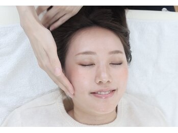 アシュネ(Axiune)/98%の方がその場で効果を実感!