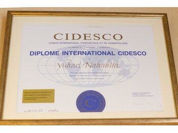 オーローズ(EauRose)/CIDESCO世界最高水準の証