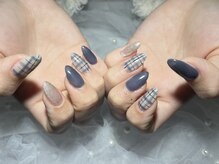 ブランシュネイル(BlancheNail)/ネイビーカラー好きな人!!!