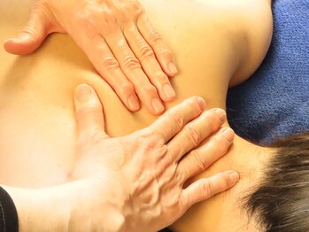 フィール(feel)/背中マッサージ