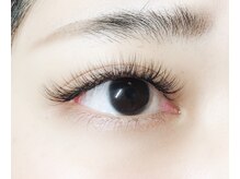 ブルームエイト(Bloom8)/ボリュームラッシュでふんわり♪