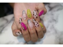 ネイルサロン R/